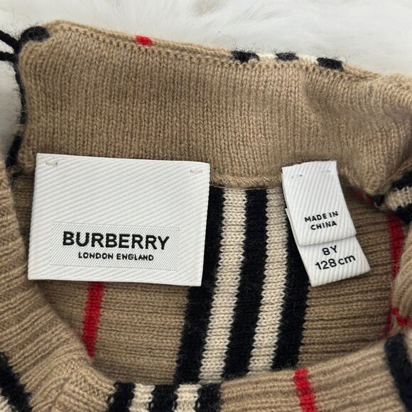 Burberry Sweaters & Knitwear for Kids - Picture 3 of 6
